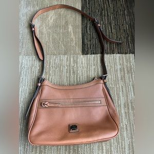 Dooney and Bourke pipper cross body bag